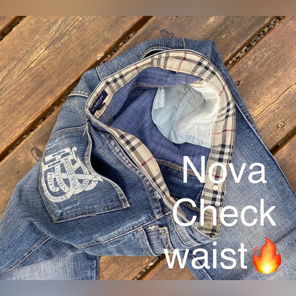 BURBERRY Distressed/Large LOGO 5 Pocket/straight leg Jeans🔥EUC🔥30”waist,UNISEX - Picture 11 of 16